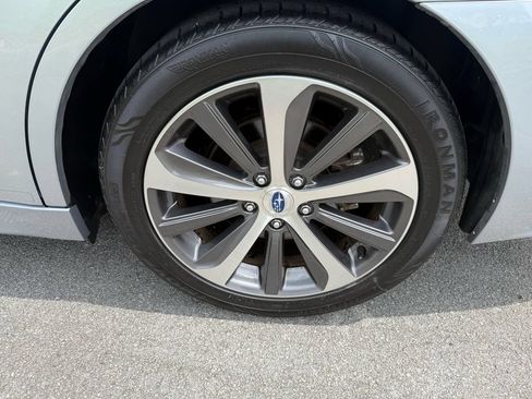 Used 2016 Subaru Legacy 3.6R Limited AWD/4WD image 11