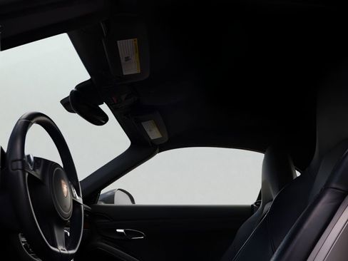 Used 2014 Porsche 911 Carrera S image 32