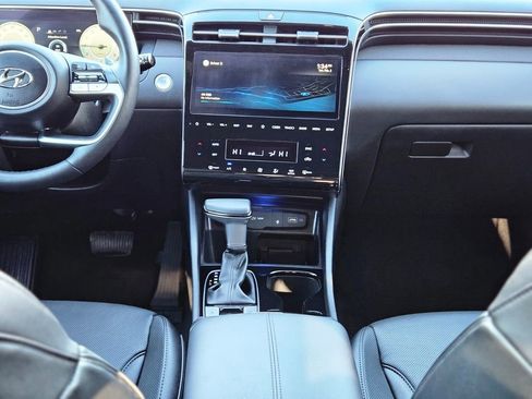 Used 2022 Hyundai Santa Cruz Limited image 10