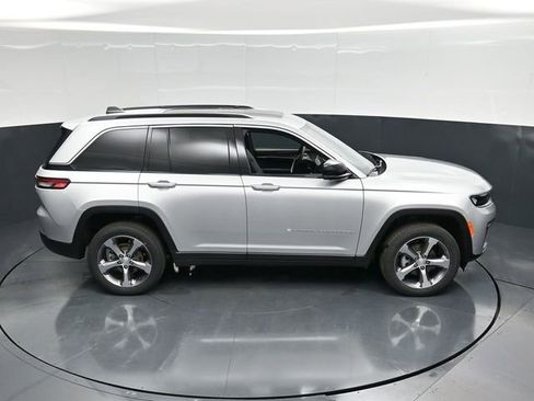 New 2026 Jeep Grand Cherokee Limited AWD/4WD image 53