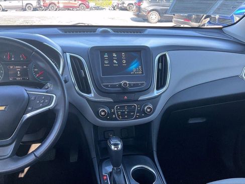 Used 2018 Chevrolet Equinox LT FWD image 6