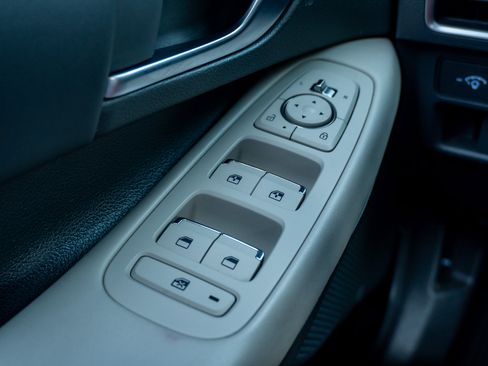 Used 2024 Hyundai Sonata SEL FWD image 27