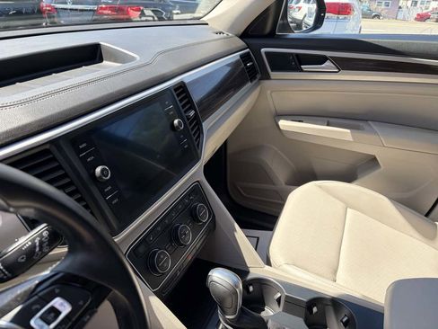 Used 2018 Volkswagen Atlas SE AWD/4WD image 13