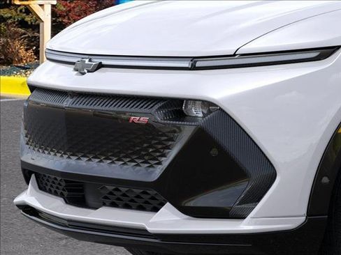 New 2025 Chevrolet Equinox EV RS w/ Convenience Package II image 13