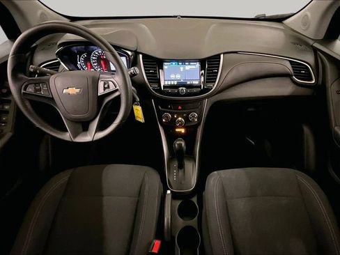 Used 2019 Chevrolet Trax LS w/ Tint and Cruise Package FWD image 14