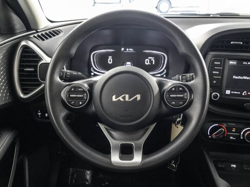 Used 2024 Kia Soul LX FWD image 26