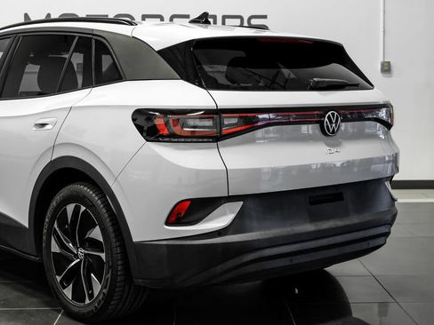Used 2021 Volkswagen ID.4 Pro w/ ID.4 Protection Package RWD image 16