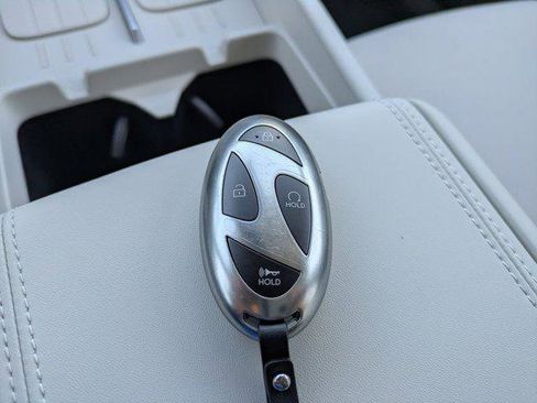 New 2026 Hyundai Santa Fe SE image 24