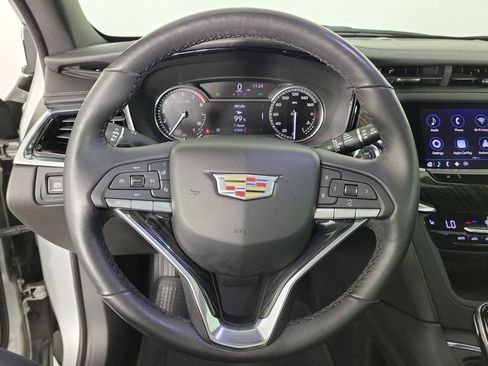Used 2020 Cadillac XT6 Premium Luxury FWD image 23