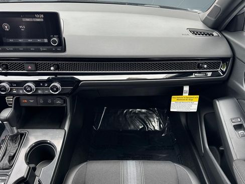 Certified 2025 Honda Civic Sport image 30