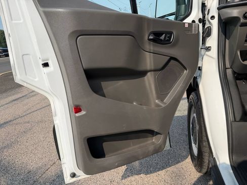 Used 2023 Ford Transit 350 Medium Roof RWD image 9