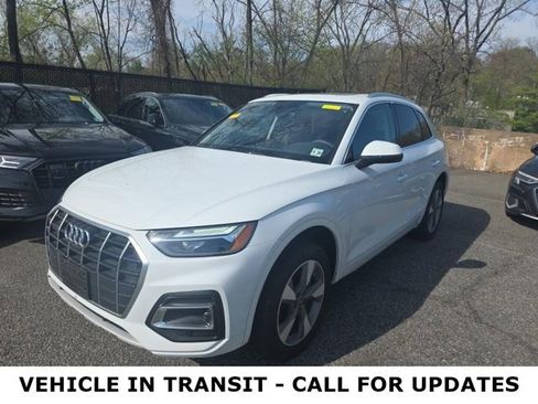 Used 2023 Audi Q5 2.0T Premium Plus w/ Premium Plus Package image 1