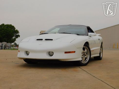 Used 1996 Pontiac Firebird WS6 image 4