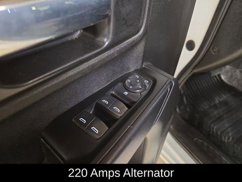Used 2022 GMC Sierra 2500 Pro w/ Convenience Package image 12