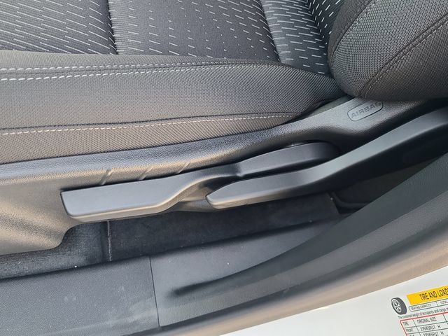 New 2027 Chevrolet Equinox LT FWD image 23