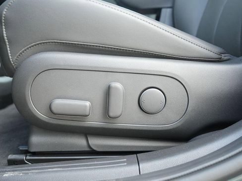 New 2026 Hyundai Ioniq 5 SEL image 24