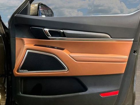 Used 2024 Kia Telluride SX X-Line image 29