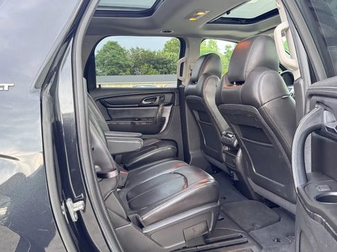 Used 2015 GMC Acadia SLT w/ Premium Edition FWD image 3
