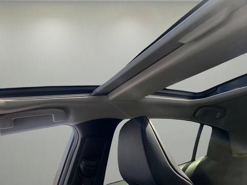 Certified 2024 Toyota Prius Prime FWD image 24