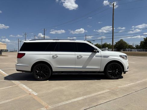 Used 2020 Lincoln Navigator L Reserve w/ Luxury Package AWD/4WD image 5