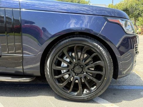 Used 2017 Land Rover Range Rover Supercharged AWD/4WD image 38