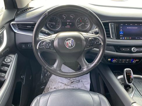 Used 2020 Buick Enclave Premium w/ Sun and Sites Package image 11