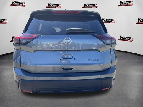 Certified 2026 Nissan Rogue SL AWD/4WD image 6