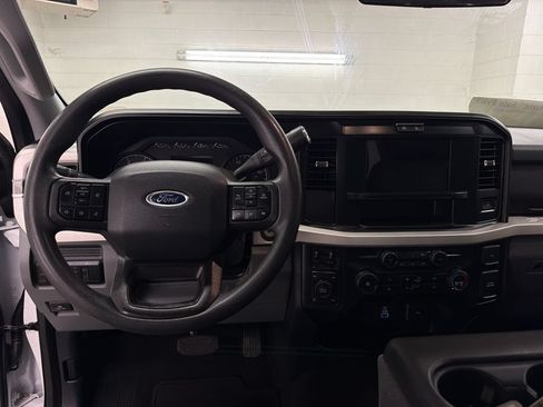 Used 2025 Ford F250 XLT w/ FX4 Off-Road Package AWD/4WD image 8