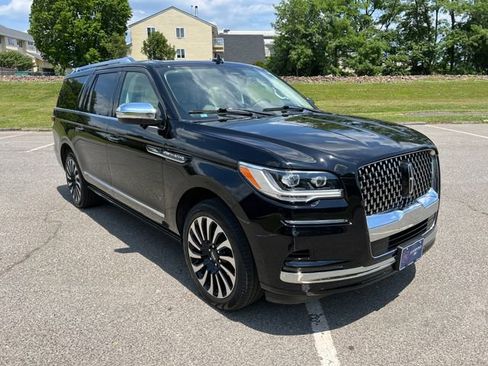 Used 2023 Lincoln Navigator L Black Label AWD/4WD image 1