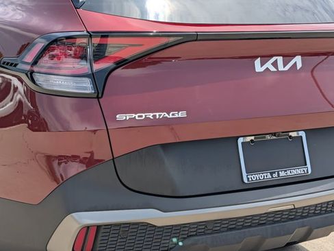 Used 2024 Kia Sportage X-Line w/ X-Line Premium Package AWD/4WD image 9