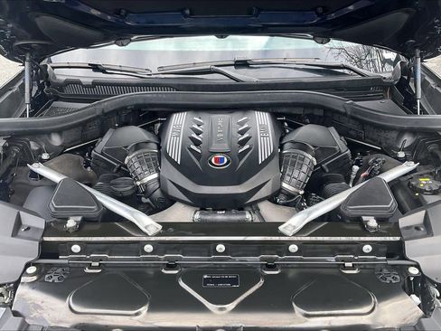 Used 2021 BMW ALPINA XB7 image 33