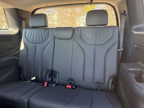 Used 2025 Hyundai Palisade Limited image 25
