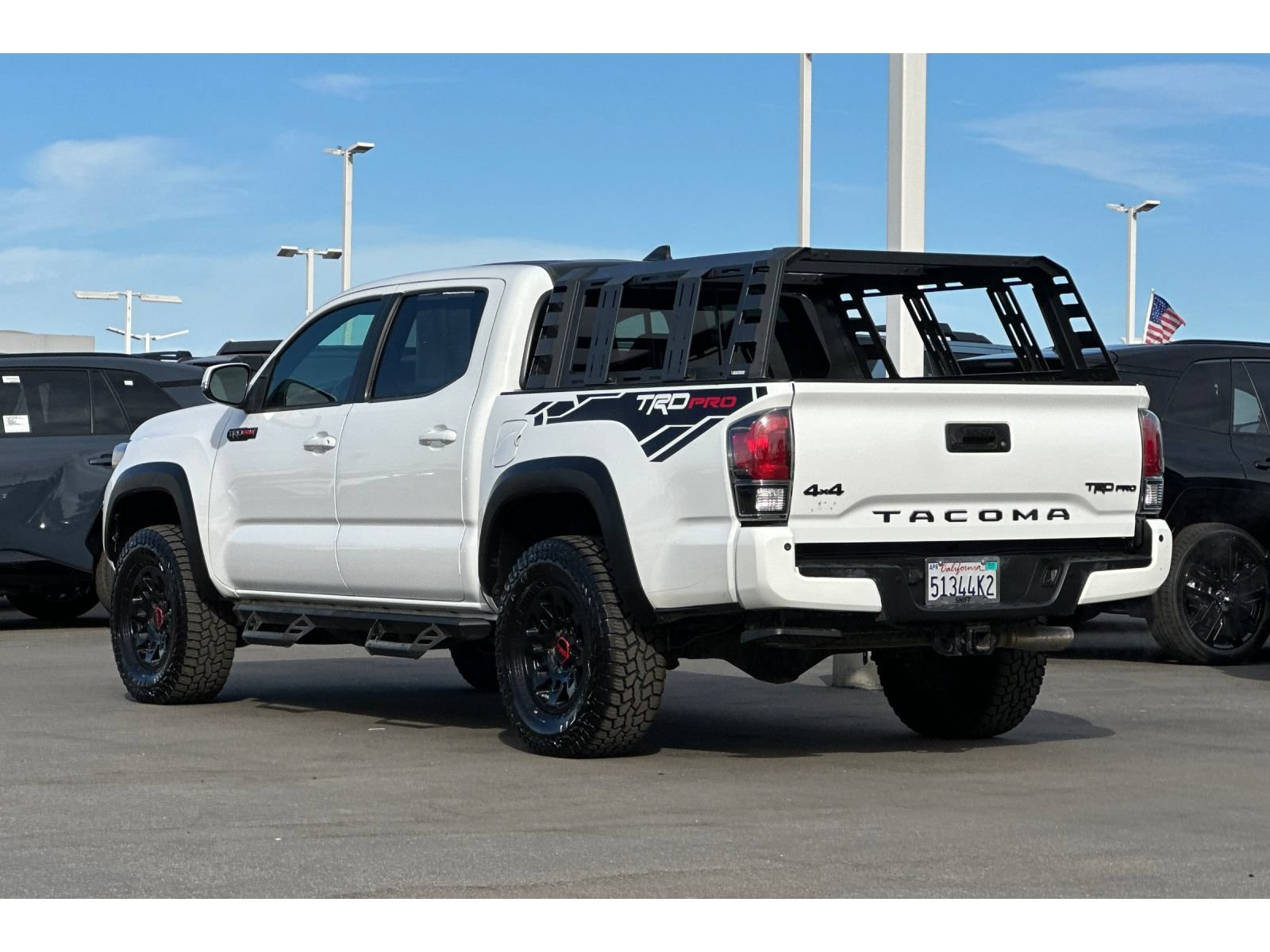Used 2018 Toyota Tacoma TRD Pro AWD/4WD image 6