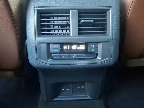 Used 2022 Volkswagen Atlas SE image 27