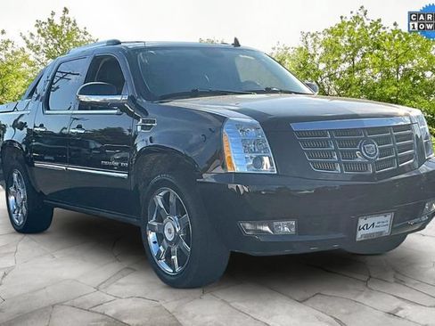 Used 2013 Cadillac Escalade EXT Premium AWD/4WD image 11