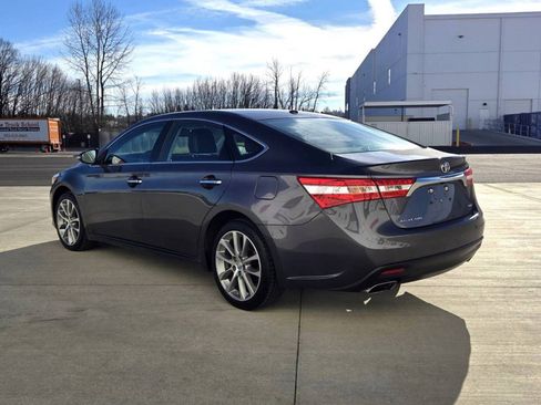 Used 2015 Toyota Avalon XLE Touring image 7
