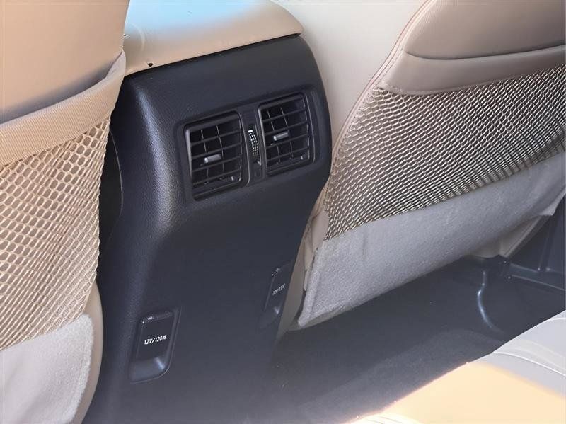 Used 2016 Toyota 4Runner SR5 AWD/4WD image 28
