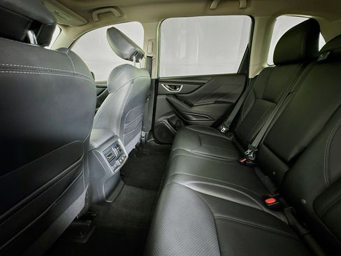 Used 2020 Subaru Forester Touring image 40