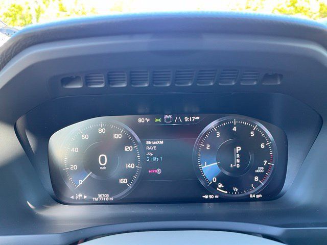 Used 2022 Volvo XC90 T5 Momentum w/ Climate Package FWD image 14
