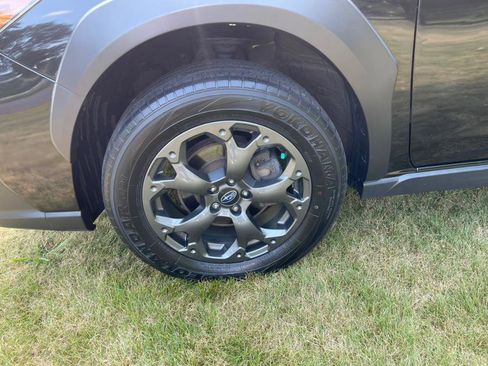 Used 2021 Subaru Crosstrek 2.5i Sport w/ Moonroof Package image 25