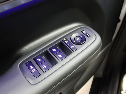 Used 2024 Hyundai Santa Fe Limited image 30