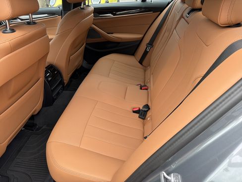 Certified 2023 BMW 530i xDrive 530i xDrive w/ Premium Package image 31