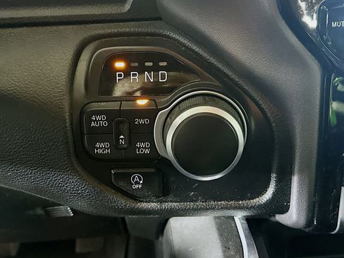 Used 2023 RAM 1500 Big Horn AWD/4WD image 24