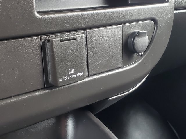 Used 2021 GMC Savana 2500 w/ Driver Convenience Package RWD image 17