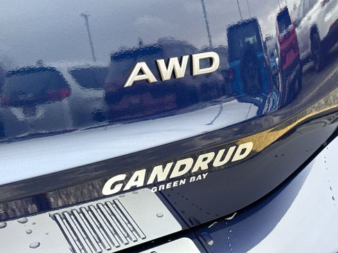 New 2026 Nissan Rogue SV AWD/4WD image 8