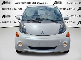 Used 2016 Mitsubishi i ES video 3
