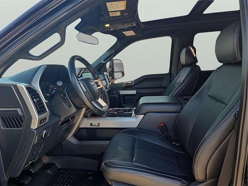 Used 2022 Ford F250 Lariat w/ Tremor Off-Road Package image 9