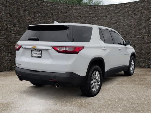 Used 2020 Chevrolet Traverse LS FWD image 7