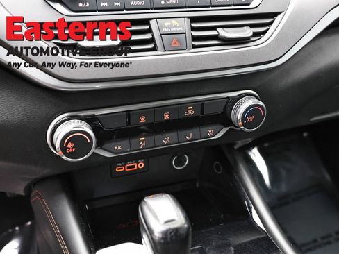 Used 2023 Nissan Altima 2.5 SR FWD image 20