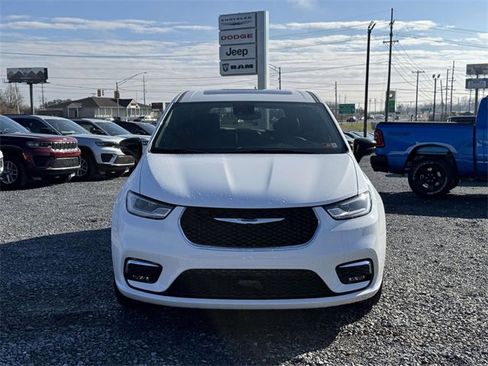 New 2026 Chrysler Pacifica Select image 24